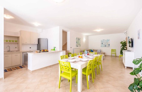 Selva di Fasano Villa | Villa Due Palme by Villa Plus