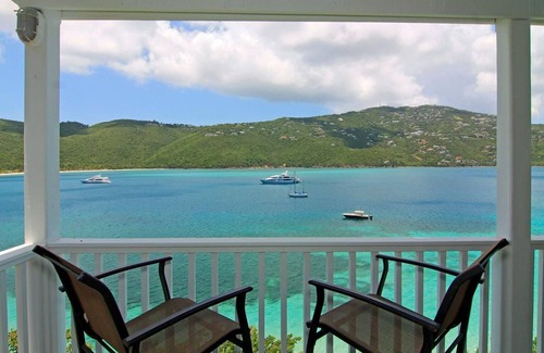 Estate Peterborg Villa | Villa Eau Claire - Magens Bay Affordable Beachfront Villa