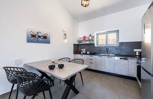 Katsimatika Villa | Villa 'Elena' with Sea View, Wi-Fi and Air Conditioning