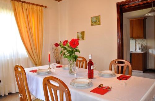 Agios Spyridon Corfu House | Villa Eleni Peritheia BY CorfuEscapes
