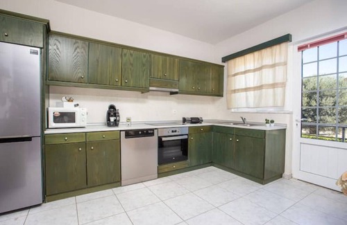 Kamiros Villa | Villa Eleonas with pool, stylish and homely-close to the beach