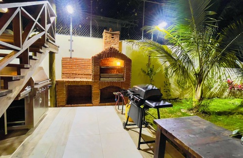 Jarabacoa Villa | Villa en el centro de Jarabacoa con piscina climatizada capacidad de 18 persnas.