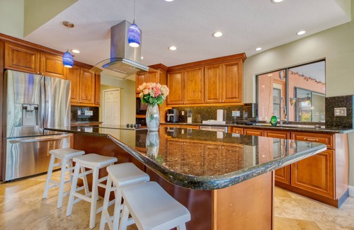 Cape Coral Villa | VILLA ENJOY LIFE – HEATED POOL | WATER VIEW | BOAT RENTAL + TOURS VOUCHER INCL.