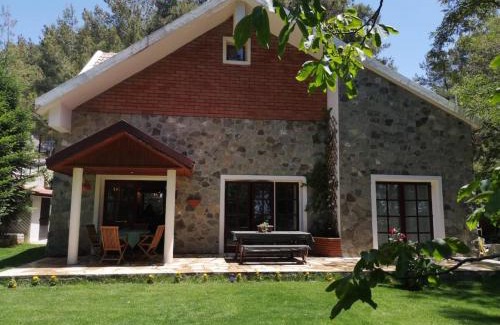 Platres Villa | VILLa ENRIETTe - Panoramic Mountain Retreat in Pano Platres, Cyprus
