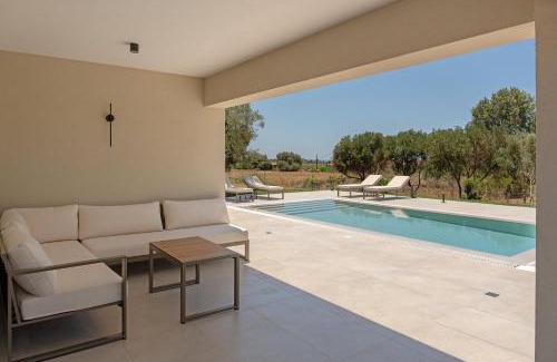 Minia Villa | Villa Erato - Elysian Villas Kefalonia, 200m from Beach, New 2024