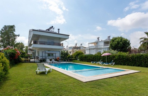 Bogazkent Villa | VILLA ESMA | Beach and Sun!