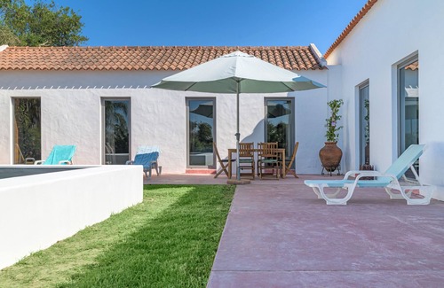 Cavaleiro Villa | Villa 'Espaço Fataca - Sw Alentejano' with Private Pool, Private Terrace and Wi-Fi