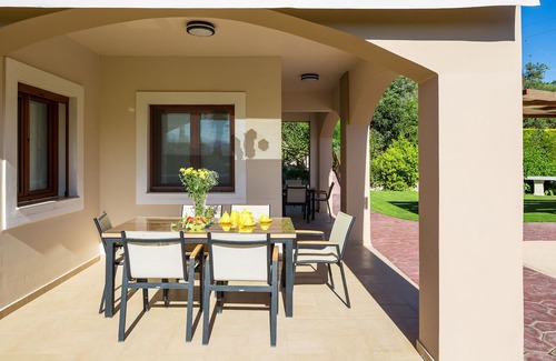 Melidoni Villa | Villa Evanthia,a Place To Be!