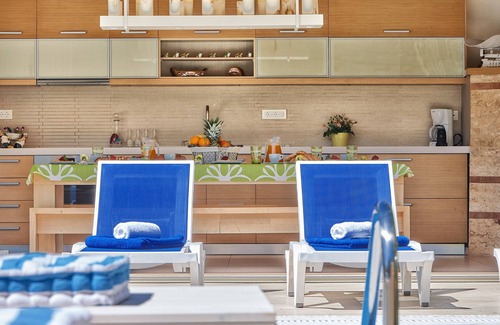 Heraklion Villa | Villa EverGreen | private pool , beautiful garden , Right in the middle of Crete