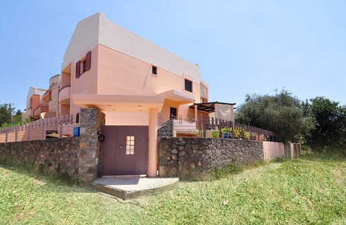 Kanoni Villa | Villa Figareto - Luxurious vacation villa, private pool, BBQ & private garden