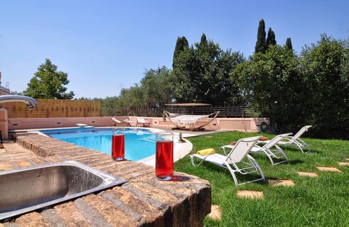 Kanoni Villa | Villa Figareto - Luxurious vacation villa, private pool, BBQ & private garden