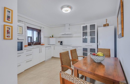 Urbanizacion Famara Villa | Villa "Finca Daniela" with Sea View, Wi-Fi, Pool, Garden & Terrace