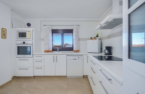 Urbanizacion Famara Villa | Villa "Finca Daniela" with Sea View, Wi-Fi, Pool, Garden & Terrace