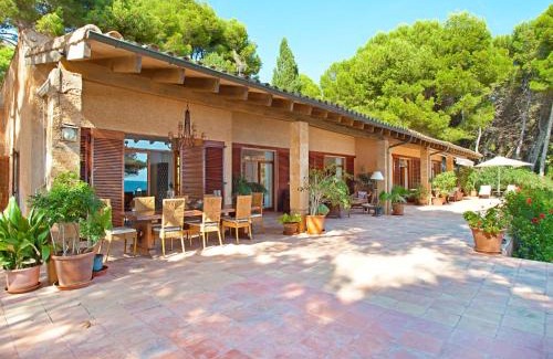 Costa de los Pinos Villa | Villa Finca L'Embat by Interhome