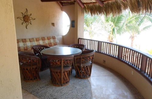 Troncones Villa | VILLA FIREFLY - Lap pool, Yoga deck, Beachfront, Views