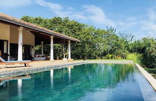Mirissa Villa | Villa FireMoonGarden In Mirissa with Swimming Pool