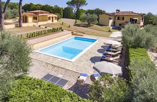 Lastra a Signa Villa | Villa Florence Flower 9, Lastra a Signa, Florence and Chianti