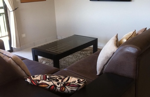 El Ocotal House | Villa for 10, Playa Matapalo. Pool and 2 kitchens.