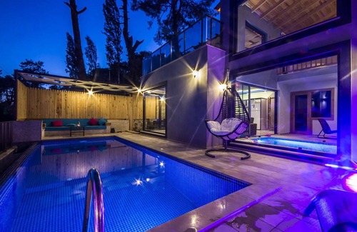 Islamlar House | Villa for 2 with Totally Private Pool, Heated Indoor Pool, Sauna & Turkish Bath