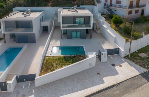 Foz do Arelho Villa | Villa Foz - Holiday home with 3 bedrooms and private pool - SCH072