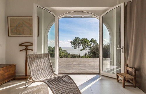 Saint-Georges-de-Didonne House | VILLA full SEA VIEW in a green setting.promos may and june 20%.