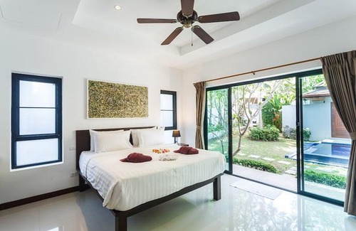 Rawai Villa | Villa Frangipani by Lofty