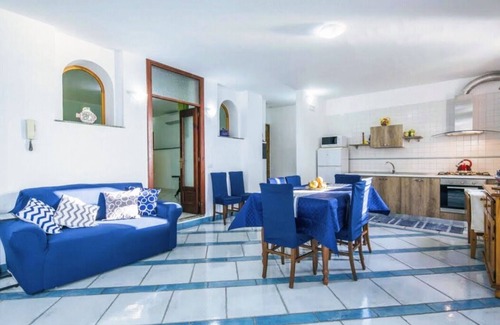 Conca dei Marini Villa | Villa Frida, With Private SeaPlatform close to Amalfi and private parking.