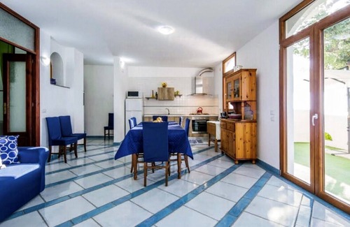 Conca dei Marini Villa | Villa Frida, With Private SeaPlatform close to Amalfi and private parking.