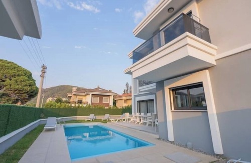 Marmaris City Center Villa | Villa Gümüş B