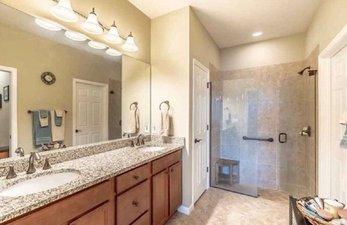 Naples Villa | Villa- gated community in Naples near 2 public golf courses short drive to beach