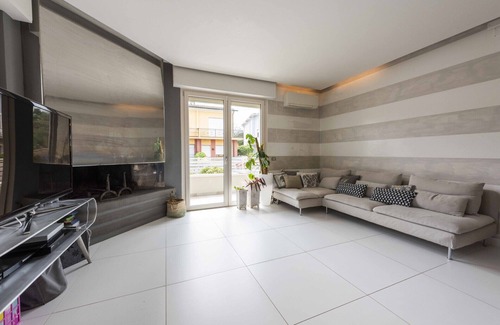 Ex Campo d'Aviazione Villa | Villa Gemma by MMega