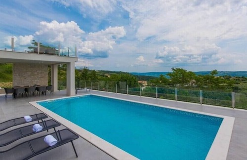 Krasica Villa | Villa Gioia with privat SPA and pool