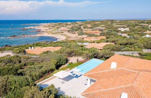 Aglientu Villa | Villa Gloriator: charming villa with private pool close to the beach