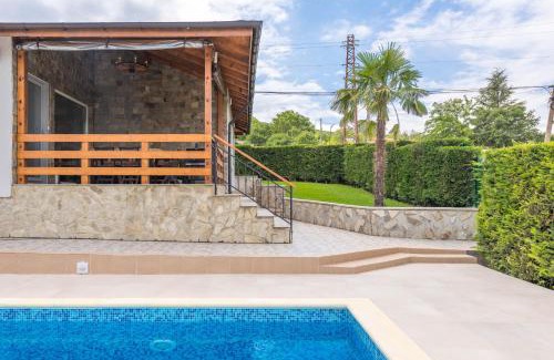 Kranevo Villa | Villa Golden Shore with Private Pool in Kranevo