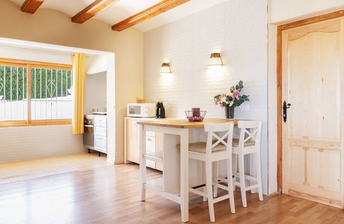 Javea Villa | Villa GotadeMar. 12' walk to sea. Wifi, AC. Ground floor