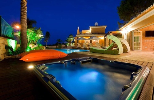 Lagoa e Carvoeiro Villa | Villa Gourmet - Everything you could need for a perfect holiday experience!