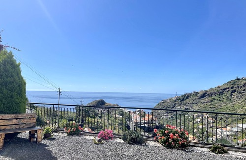 Tabua House | Villa Graciela - 2 bedroom Ocean view new Villa