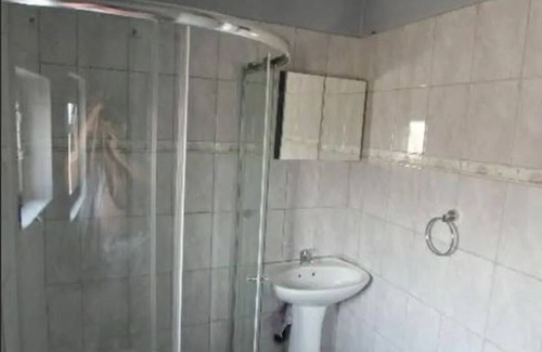 Ongwediva Bed & Breakfast | Villa Graf Guest House - suite 5