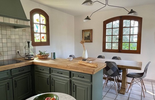 Eoures Villa | Villa Grand Cédre - Family house with infinity pool, garden 4000m2.