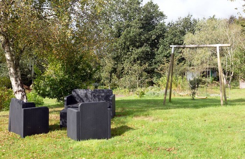 Quimper Villa | Villa 'Grande Maison Lumineuse - Jaccuzi' with Private Terrace, Private Garden and Wi-Fi
