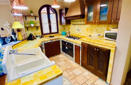 Partinico Villa | VILLA GRISI with swimming pool and independent garden