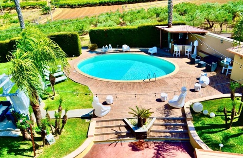 Partinico Villa | VILLA GRISI with swimming pool and independent garden