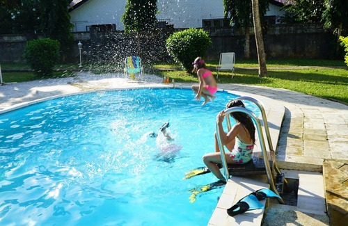 Chukwani Villa | Villa Heidi with Pool at Beachfront Chukwani