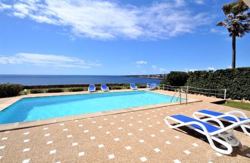 Cala Pi House | VILLA HELIOS Villa en Cala Pi con vistas despejadas