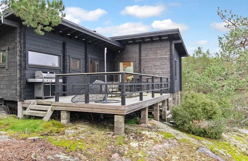 Kemionsaari House | Villa Henry by Interhome