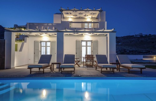 Mikri Vigla Villa | Villa HERON with Private pool for 6