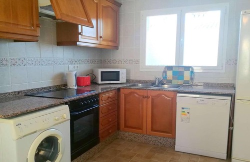 Beniarbeig House | Villa Hibisco is part of a villa complex in the village of Beniarbeig, not far from Denia.