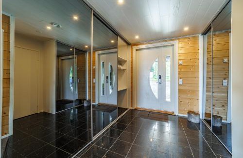 Ellivuori Villa | Villa Hirvi