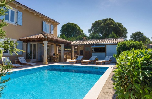 Smoljanci Villa | Villa Histria Relax for 8 people in Central Istria with sea view and children playground