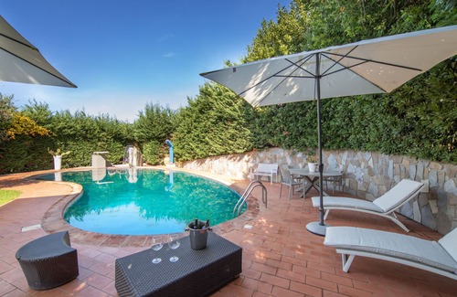 Terranuova Bracciolini House | Villa Il Guscio by Interhome